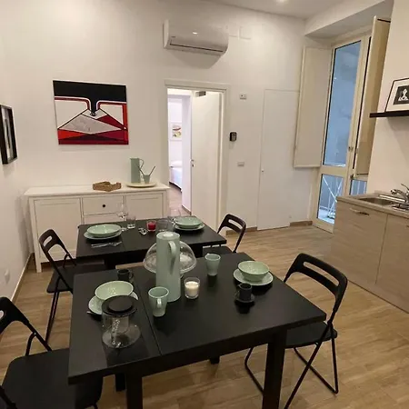 Penzion Studionapoli112 *