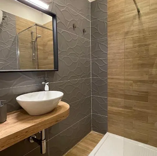 Studionapoli112 Konukevi 3*