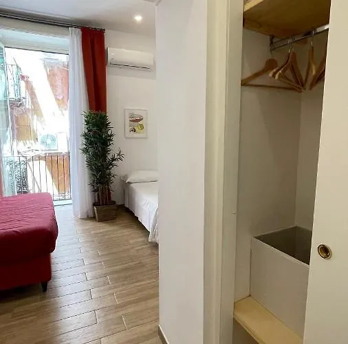 Studionapoli112 Konukevi Napoli