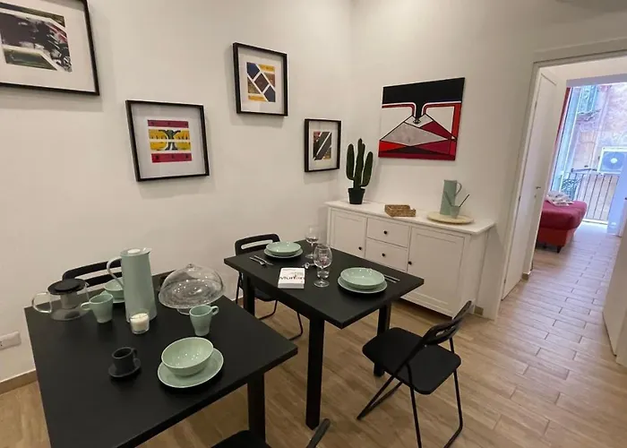 Studionapoli112 Konukevi 3*