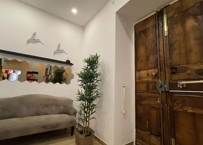 Studionapoli112 Konukevi 3*