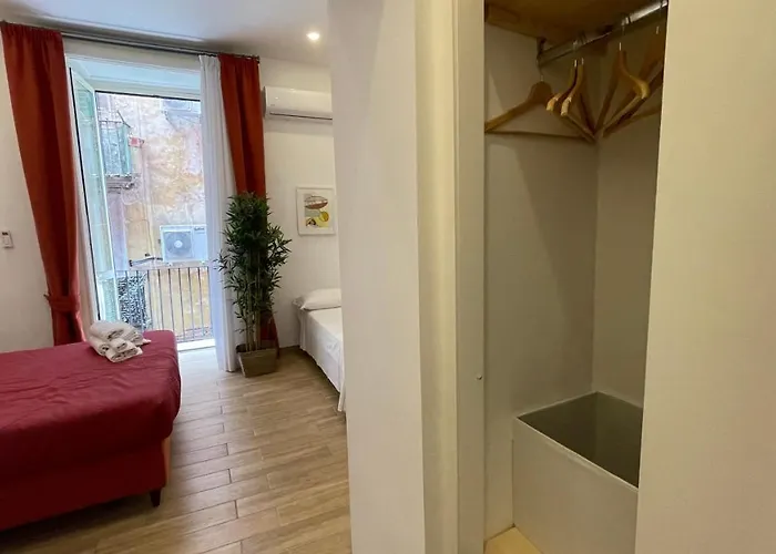 Studionapoli112 Konukevi Napoli